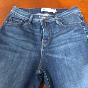 Women’s Levi jeans